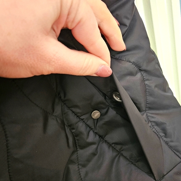 National Geographic Black Medium Down Puffer Vest NWT - Size M - Picture 8 of 10